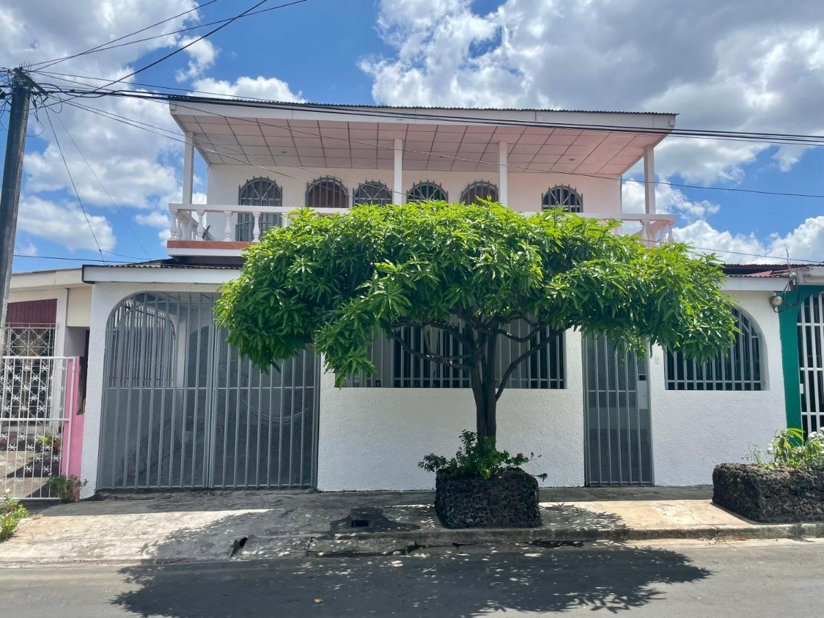 Casa Robles - Your Stay Near Airport Managua Dış mekan fotoğraf